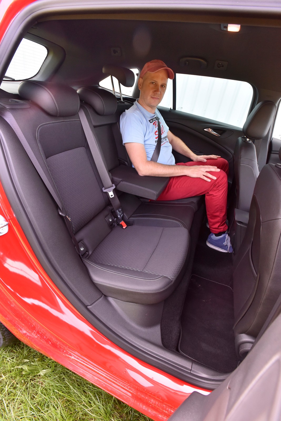 Hyundai i30 vs. Opel Astra i Skoda Octavia - Kombi w Dobrym Formacie