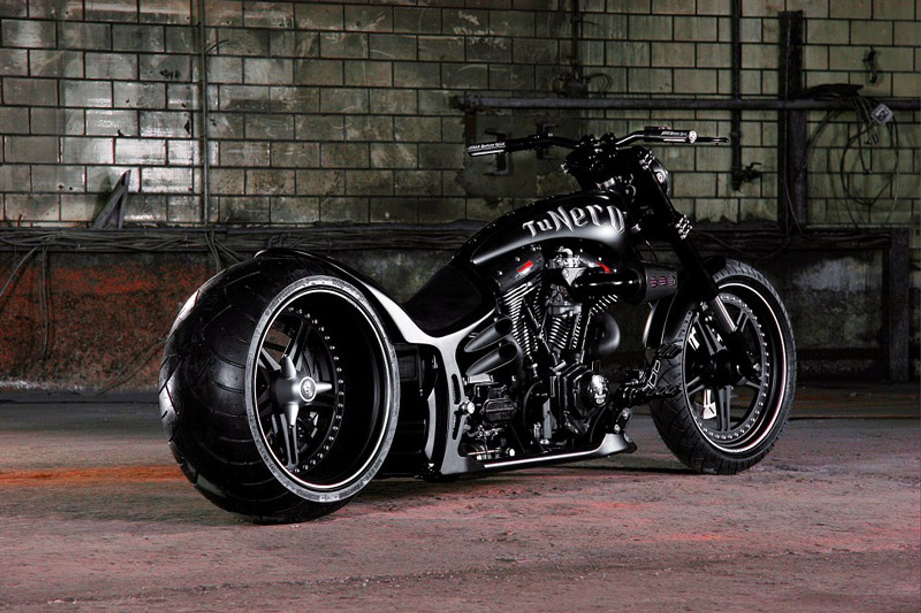 Walz Hardcore/Novitec Rosso F430 Tu Nero – rodzeństwo spod ciemnej gwiazdy