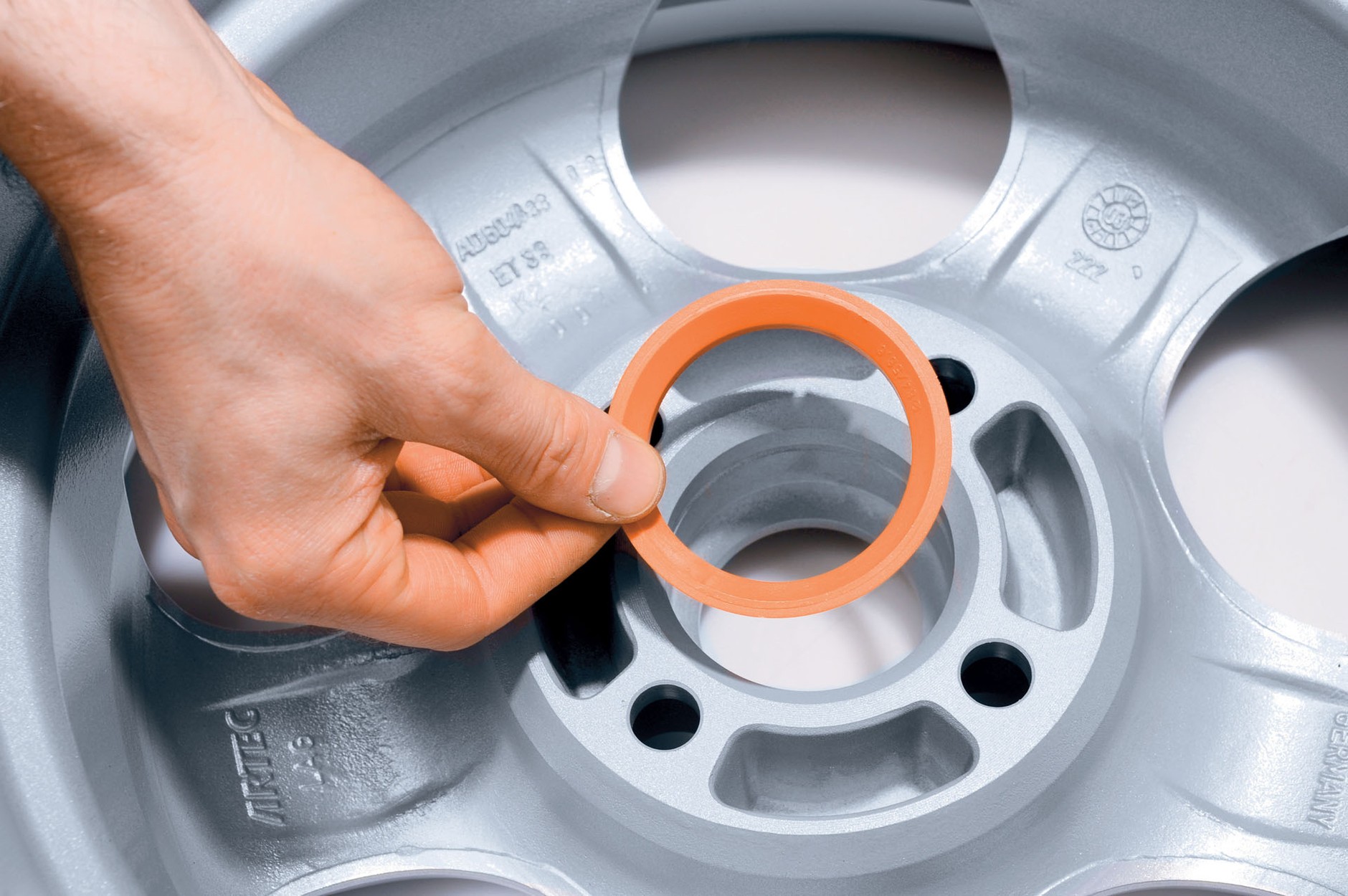 Jak wybrać felgi do samochodu?