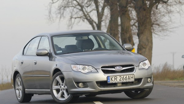 Subaru Legacy: pewne na drodze i w eksploatacji