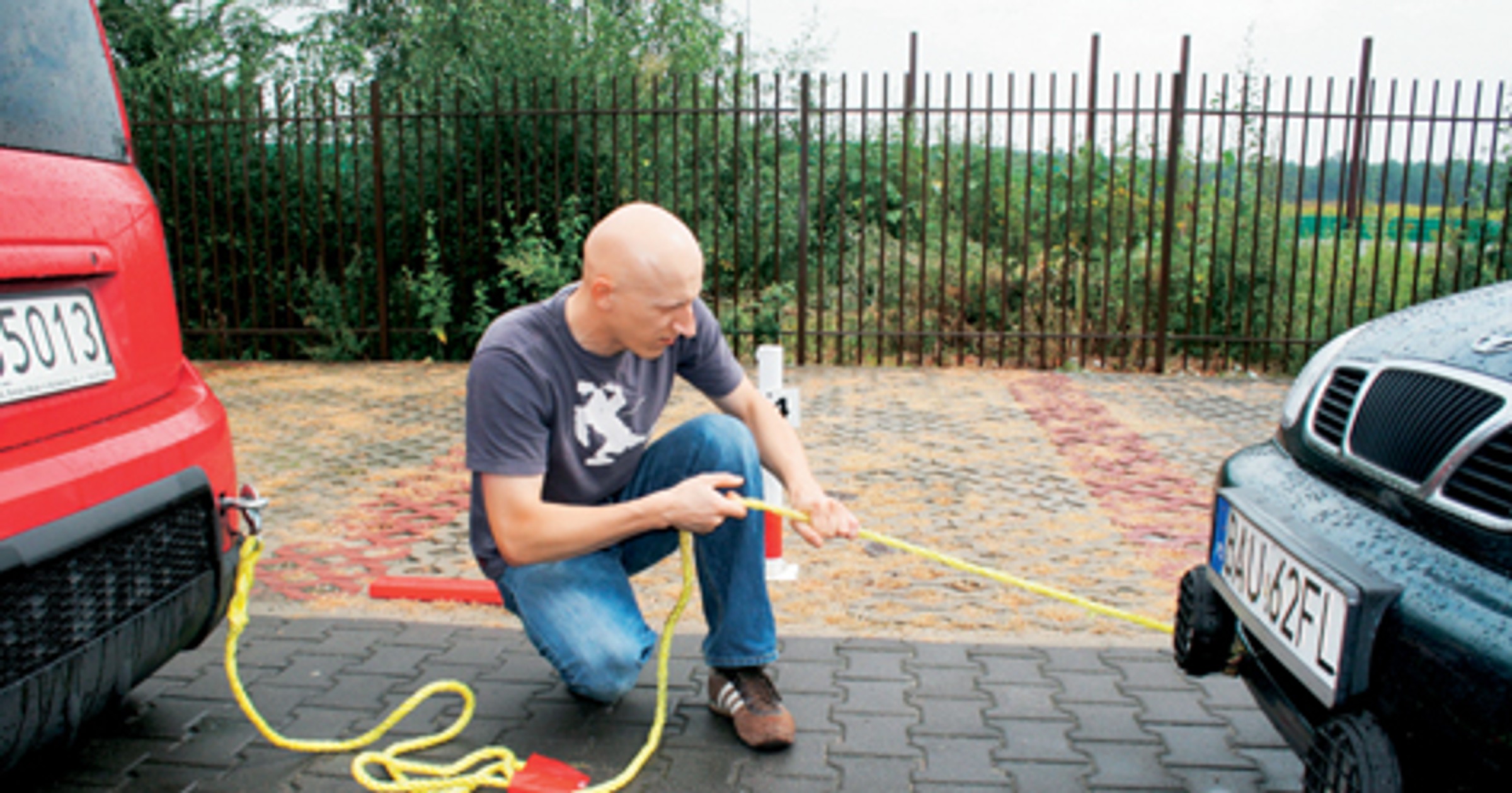 Jak zaciągnąć auto do warsztatu?