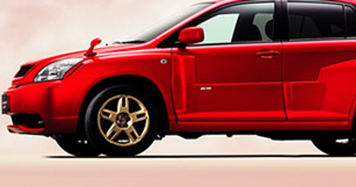 Toyota Harrier Zagato: Lexus RX na balu maskowym