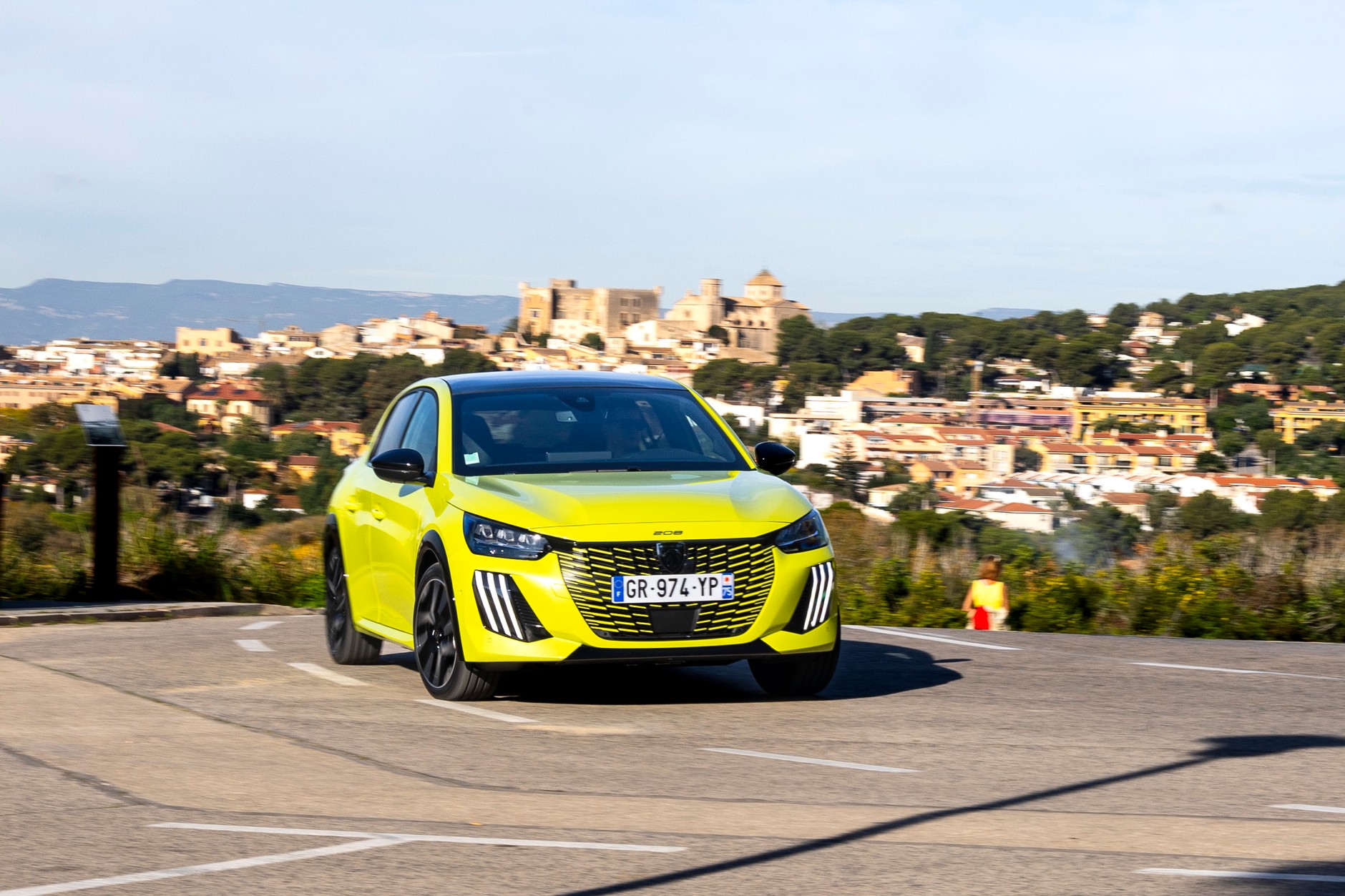 2024 Peugeot E-208