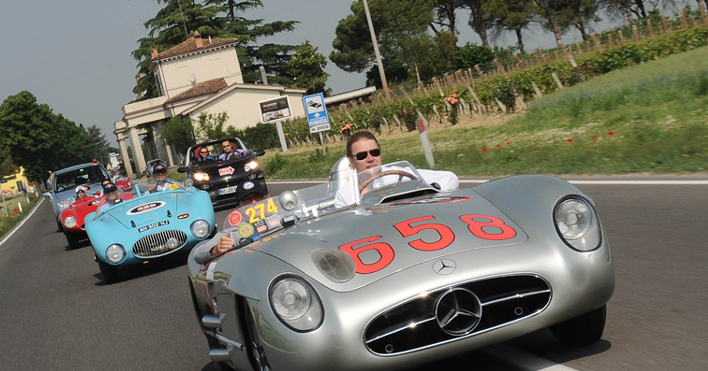 Zobacz zdjęcia z Mille Miglia 2011 