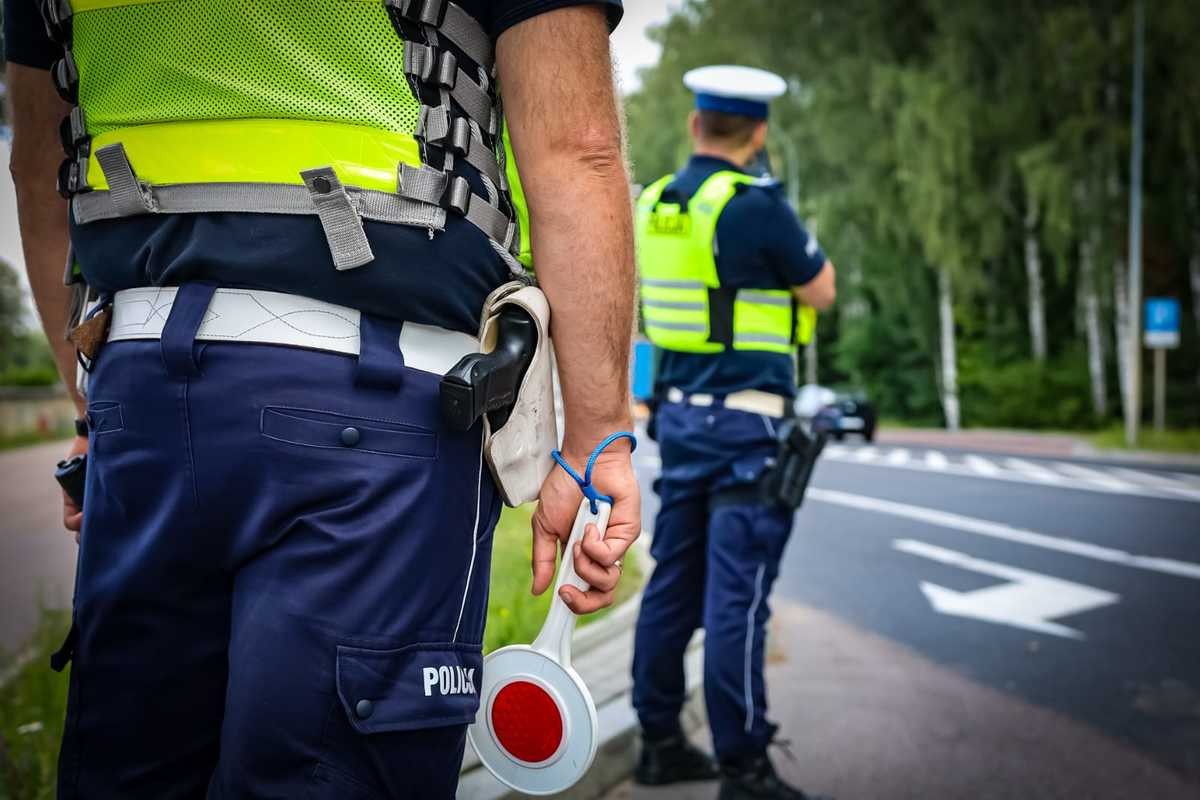Policjanci będą kontrolować kierowców cały długi weekend