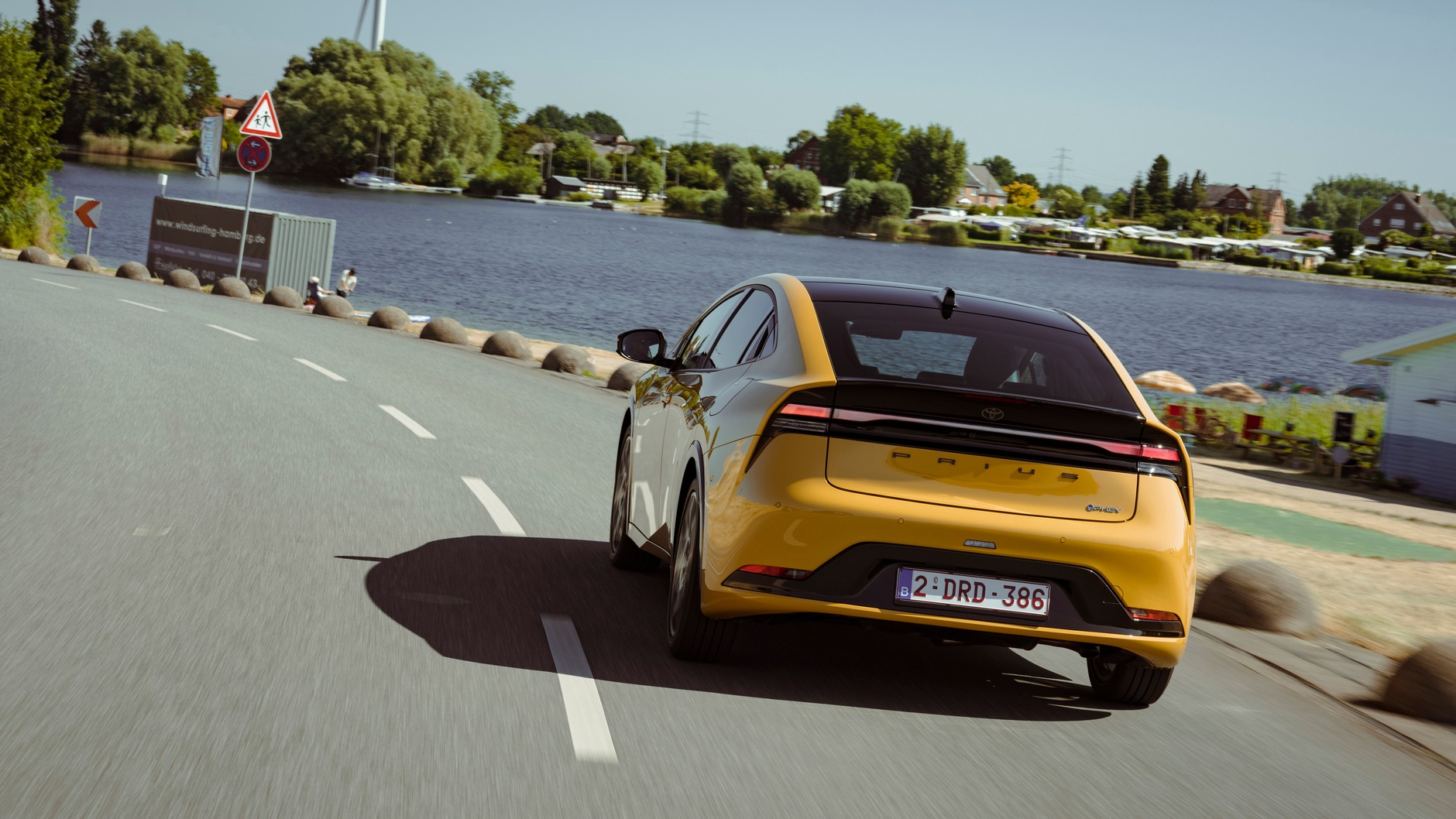 Nowe modele Plug-In mają mieć zasięg ponad 100 km na prądzie