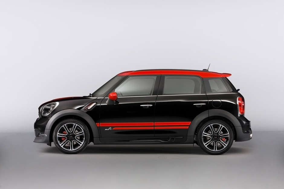 Mini Counrtyman JCW: szybko poza asflatem