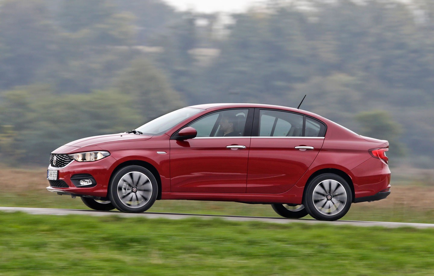 Nowy Fiat Tipo za 45 tys. zł (polskie ceny)