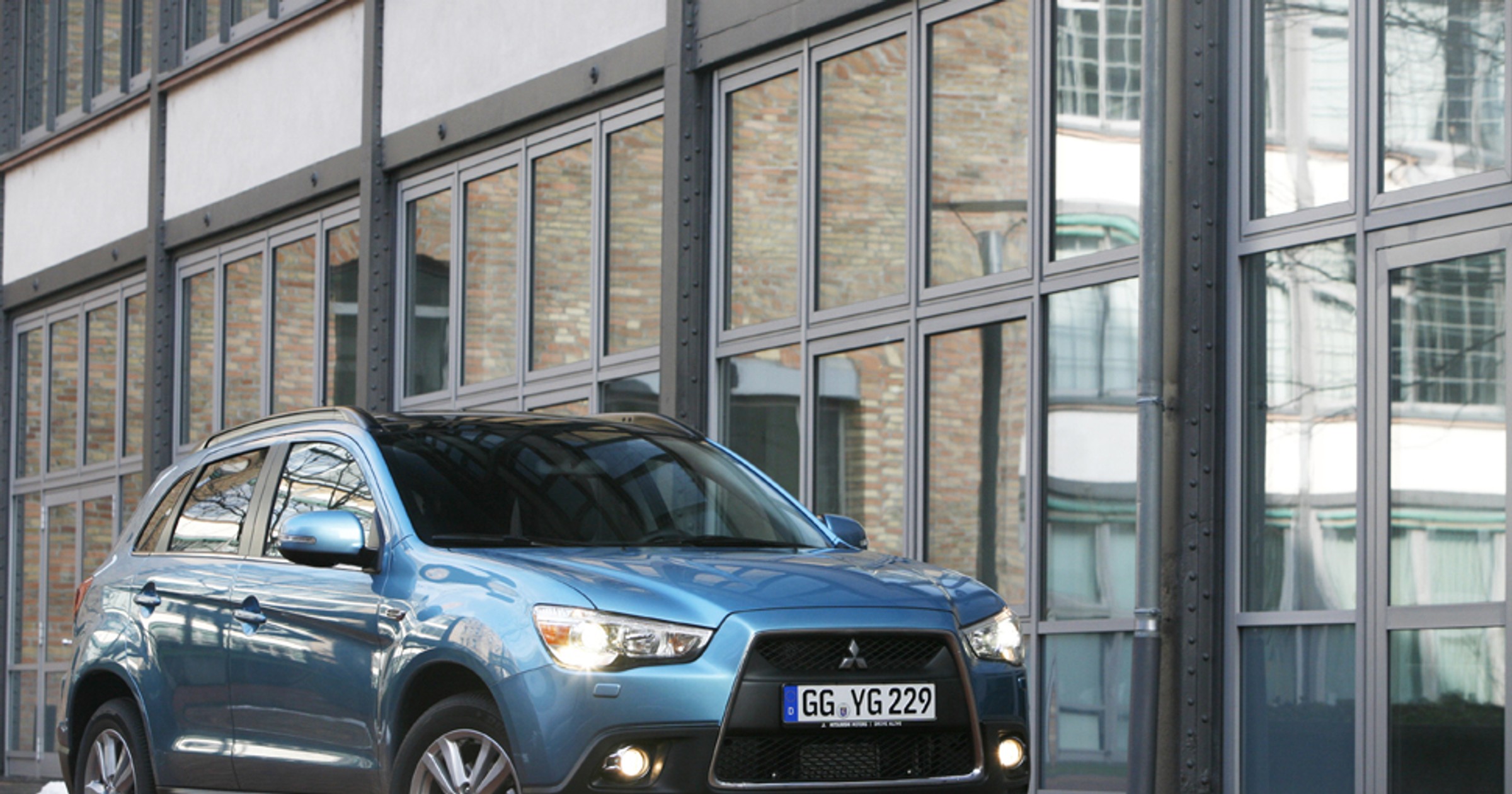 Mitsubishi ASX: Drżyj, Qashqaiu!