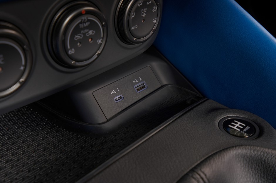 2023 Nissan Z (US market) Performance grade 022
