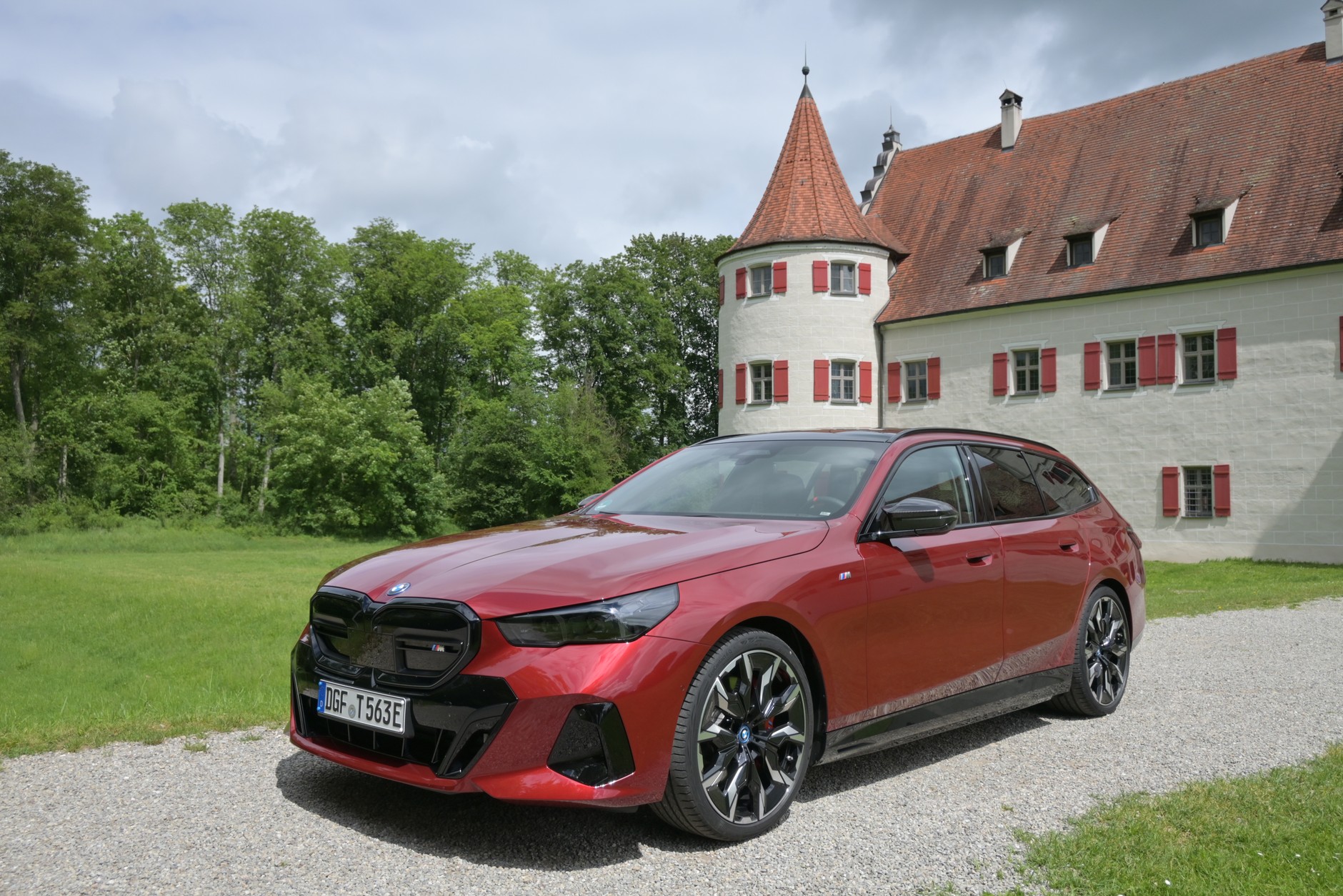 BMW i5 Touring (2024)