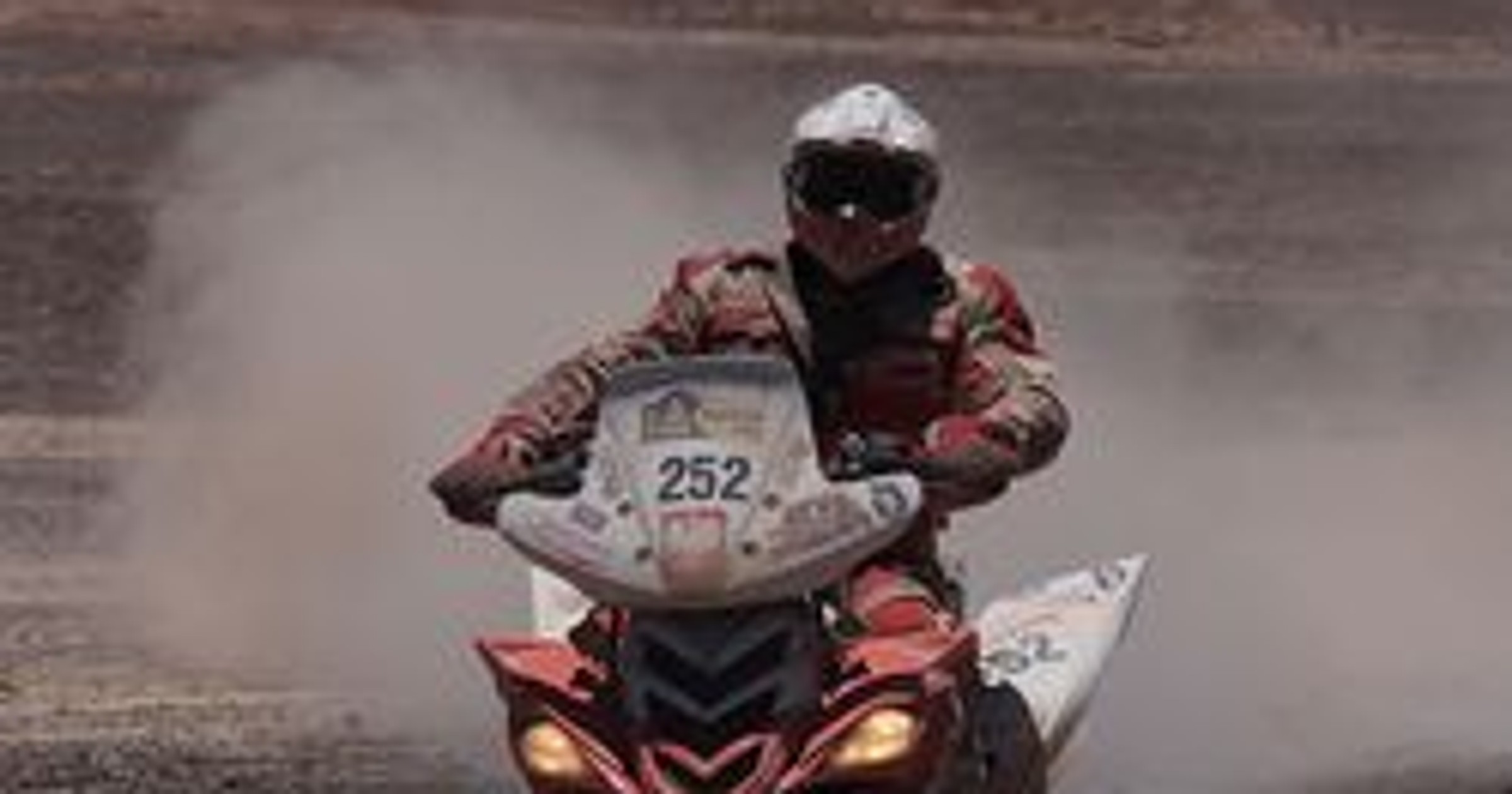Rajd Dakar 2010: Sonik – po zderzeniu z motocyklistą noga wpadła pod quada (po 7. etapie)
