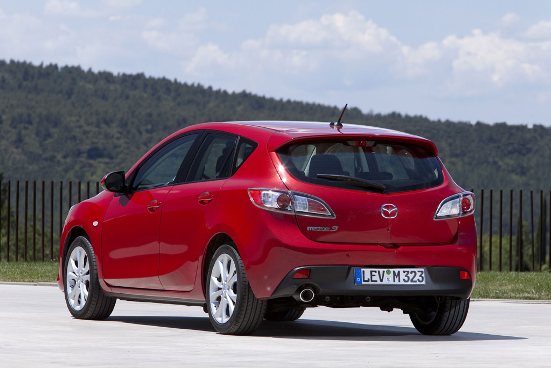 Mazda 3 1.6 D: O 6 koni więcej pod maską