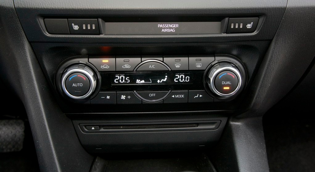 Nowa Mazda 3, klimatyzacja