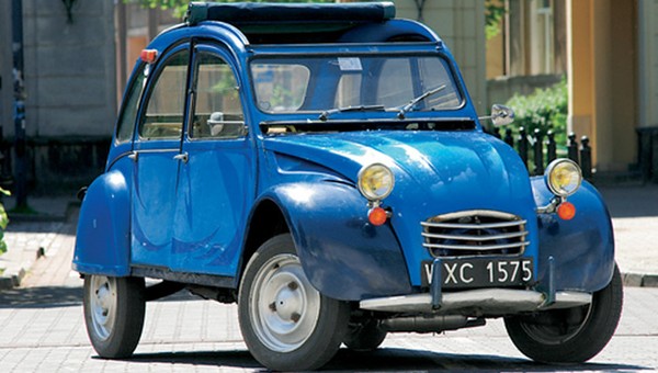 Citroen 2CV - brzydkie kaczątko