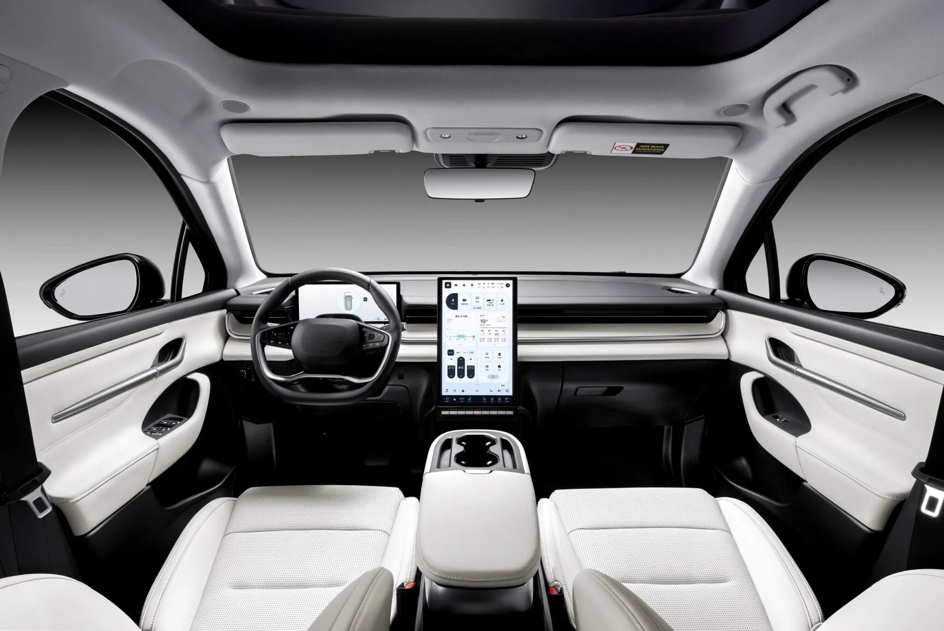 Foxtron Cavira, elektryczny SUV tajwańskiego partnera EMP