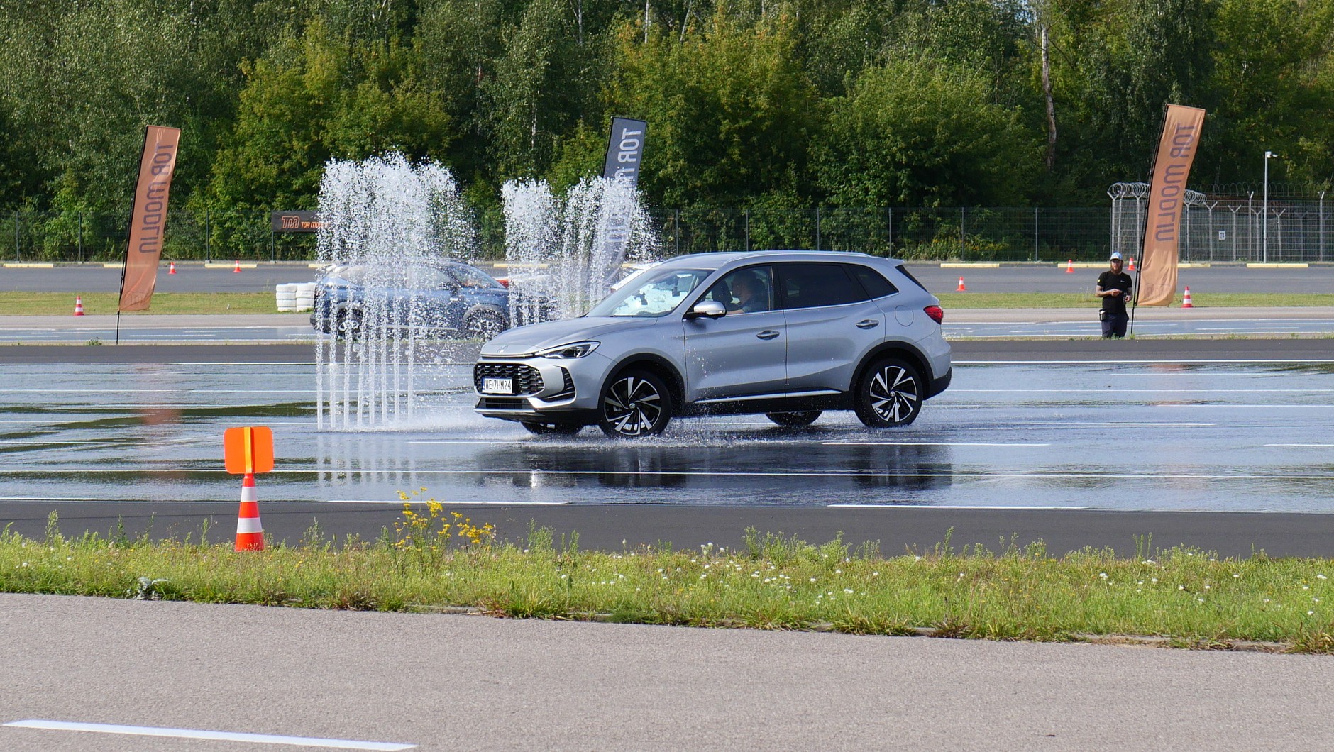 MG ZS nie zaliczyło jednej z dwóch prób. Długość drogi hamowania z tej zaliczonej pozwoliłaby na zdobycie tylko jednego punktu, ale pół musieliśmy odjąć