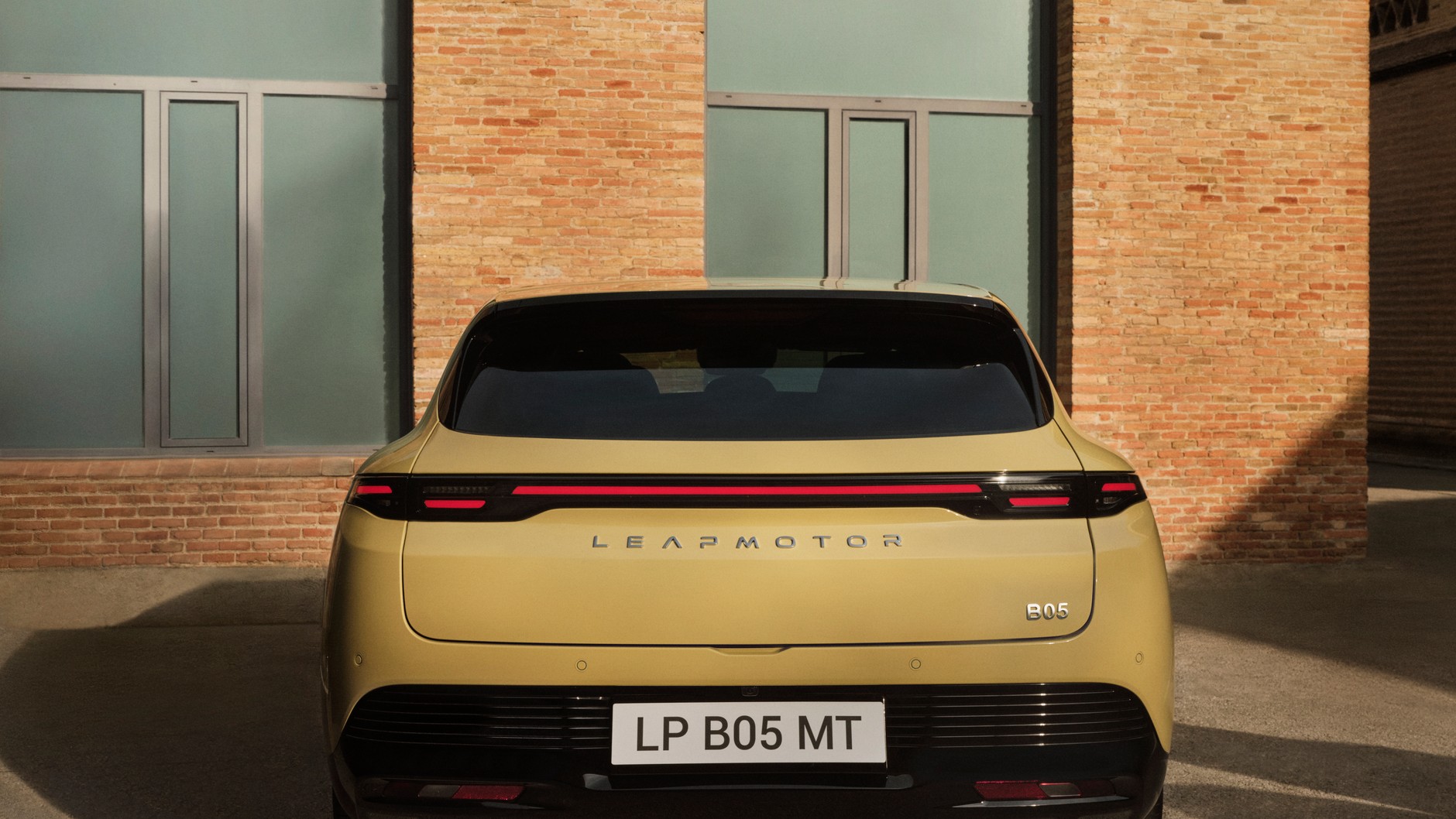 Leapmotor B05