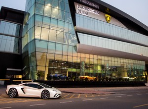Największy na świecie salon Lamborghini
