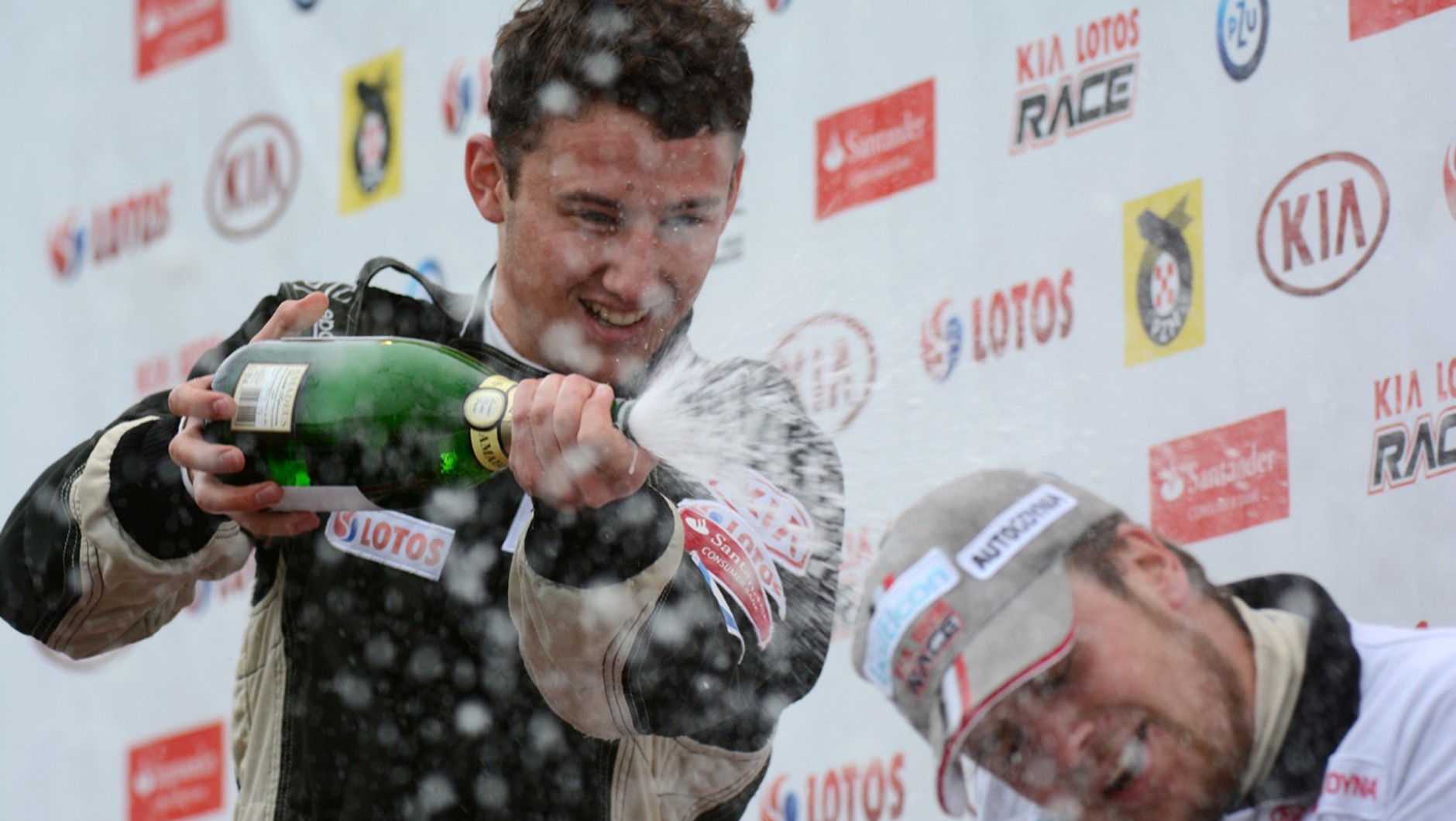 Bartłomiej Mirecki drugi raz z rzędu Mistrzem Polski Kia Lotos Race
