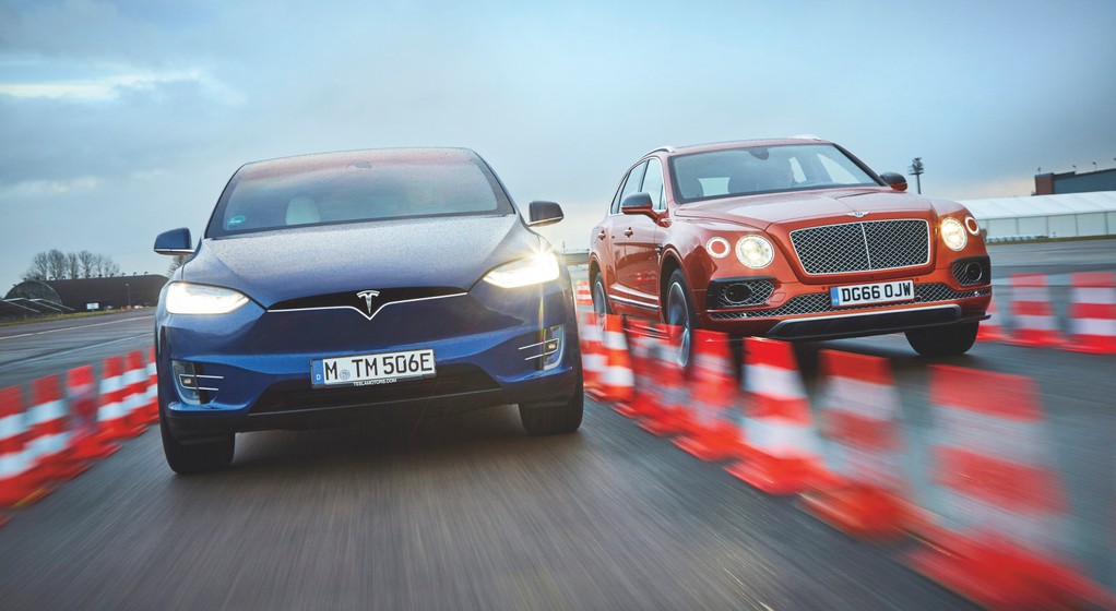 Resla Model X P100D i Bentley Bentayga W12