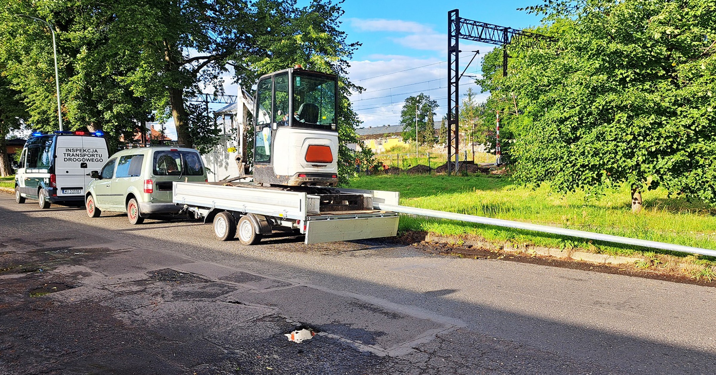 ITD zatrzymała samochód z przyczepą