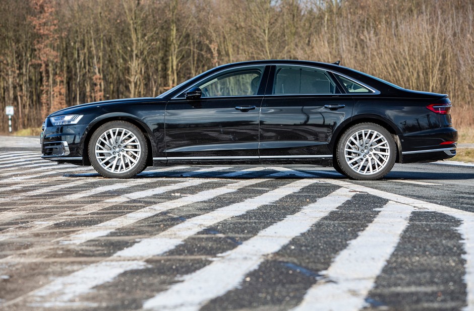 Audi A8 50 TDI quattro
