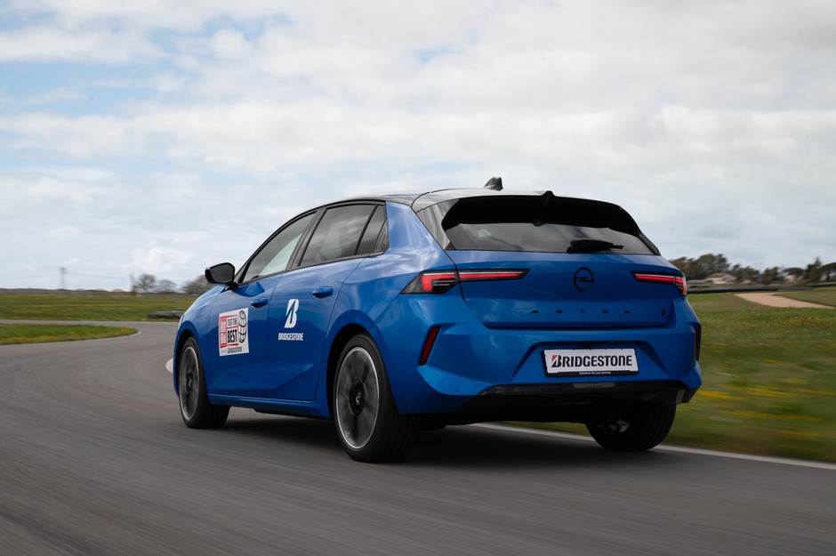 Opel Astra Electric