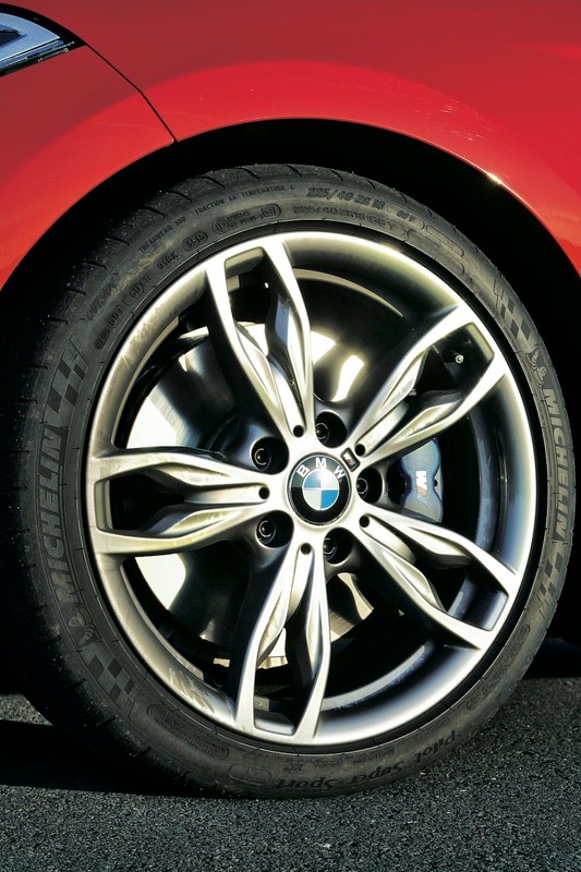 BMW M235i
