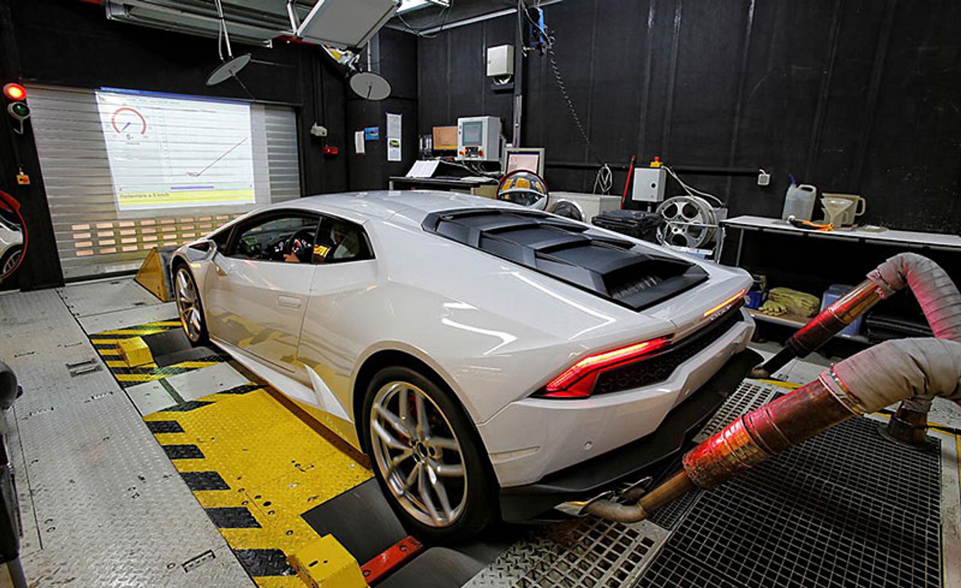 Lamborghini Huracán bije rekordy