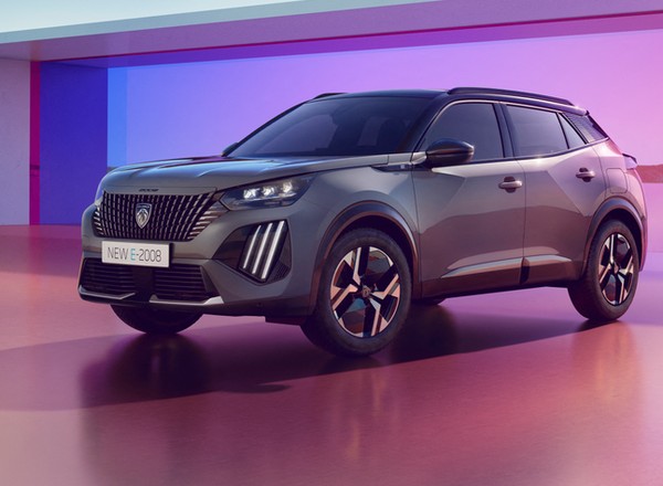 Czy Peugeot 2008 po liftingu ponownie zostanie królem sprzedaży wśród SUV-ów?