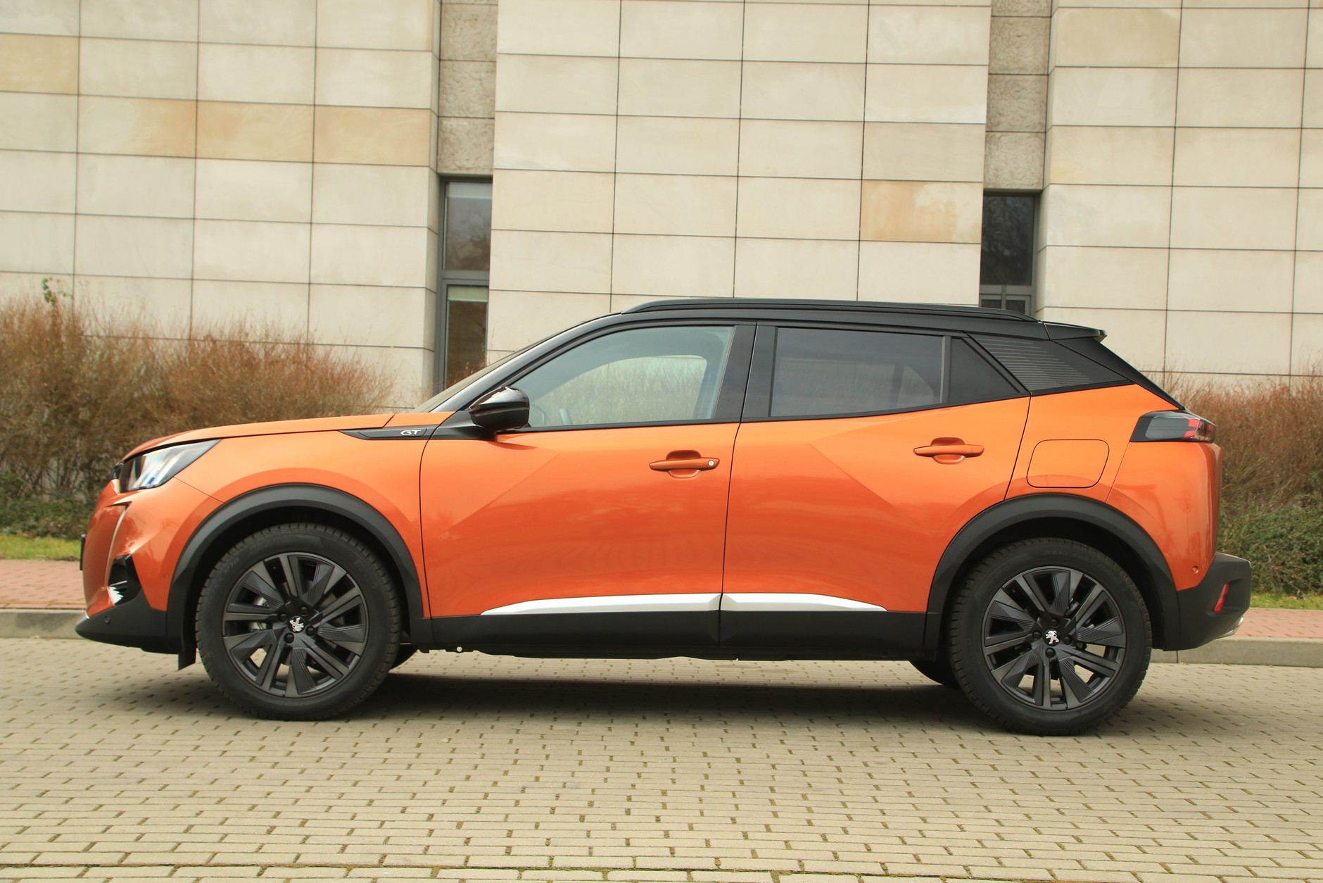 Peugeot 2008 1.2 aut.