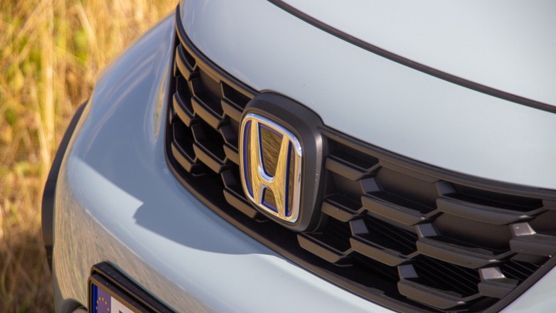 Honda boryka się z problemami, przez które musi mocno zacisnąć pasa