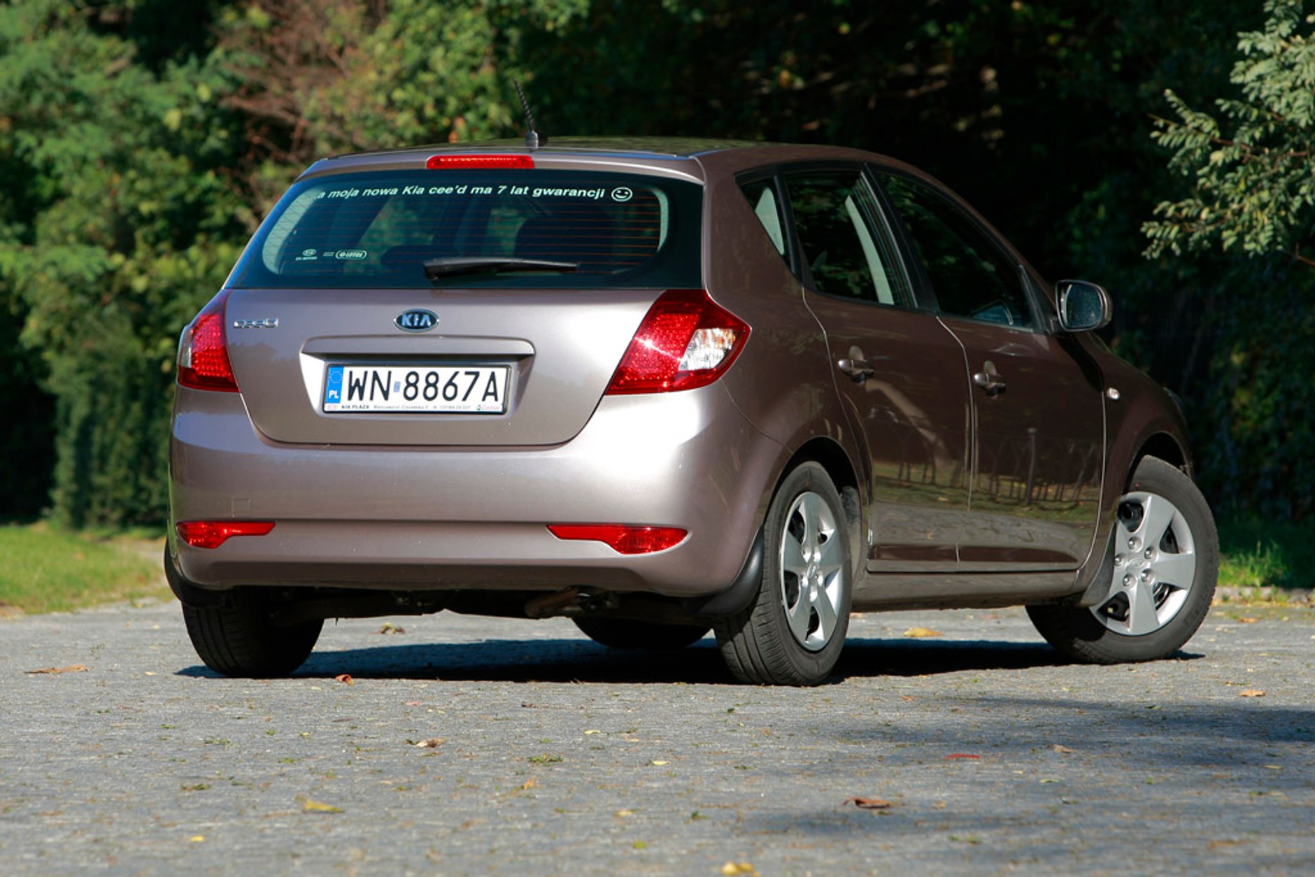 KIA ceed 1.4: czy podstawowy silnik ma sens?