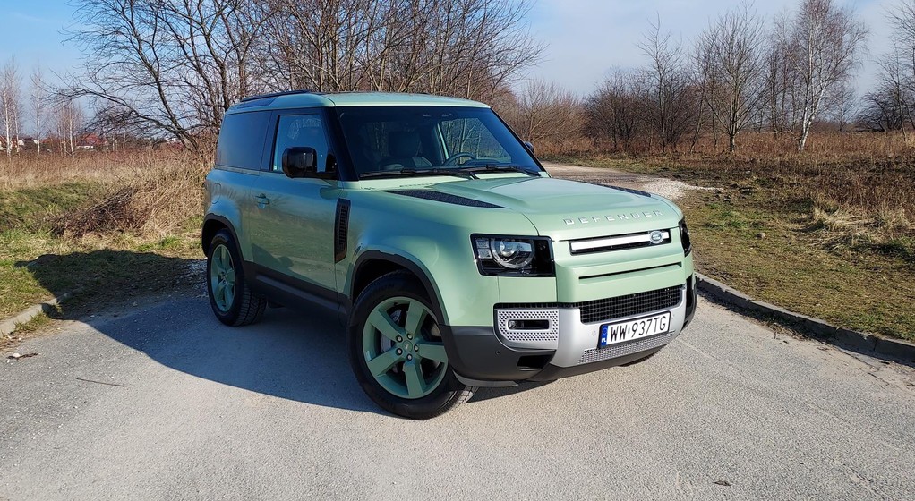 Land Rover Defender 90