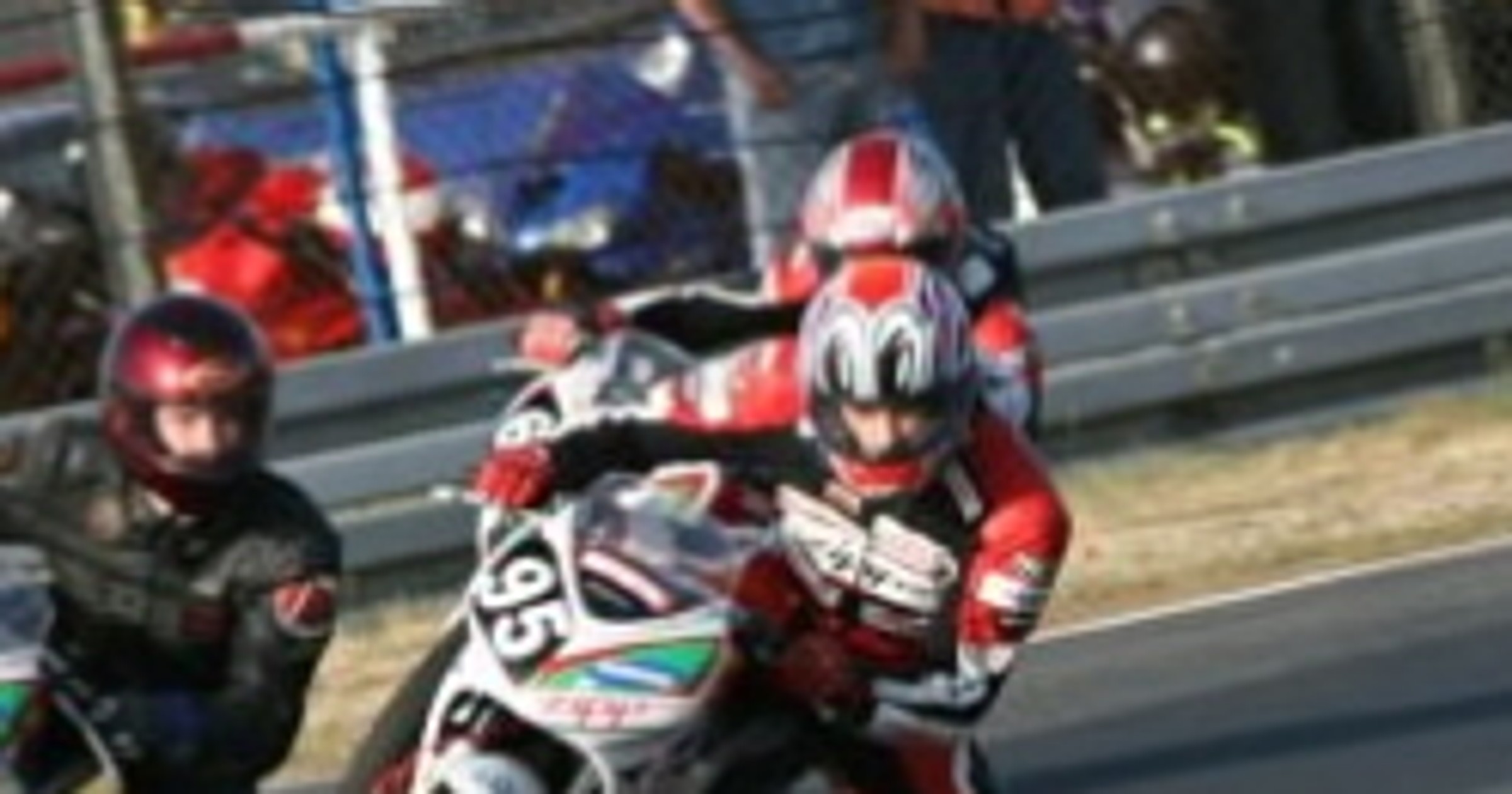 Honda CBR 125R Cup: Jakub Sudoł liderem na półmetku