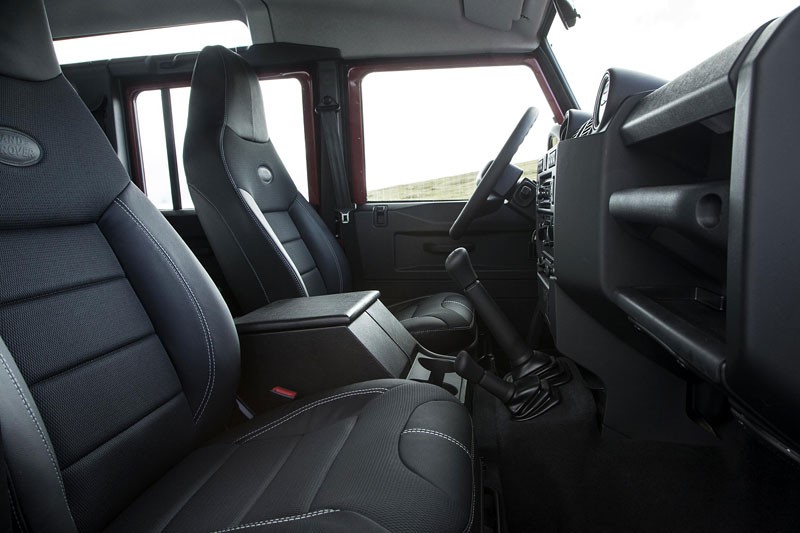 Land Rover Defender poza Europą