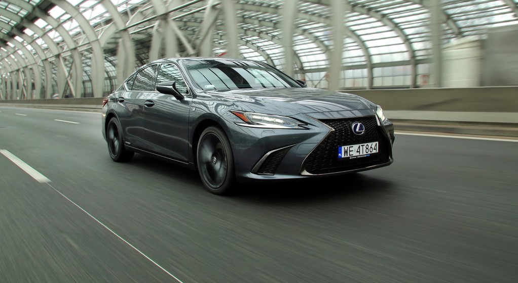 Lexus ES 300h