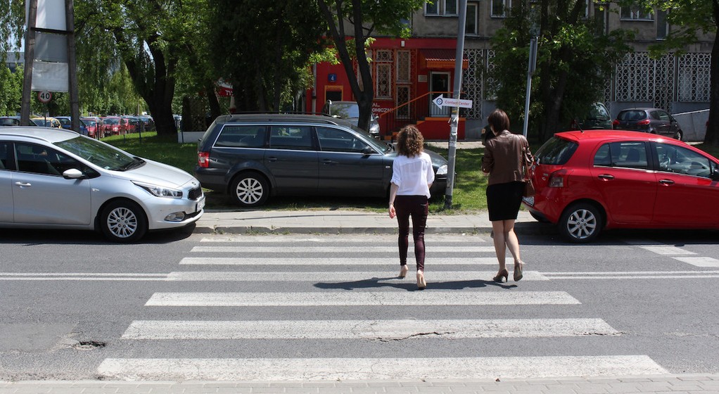 Nieprawidłowe parkowanie