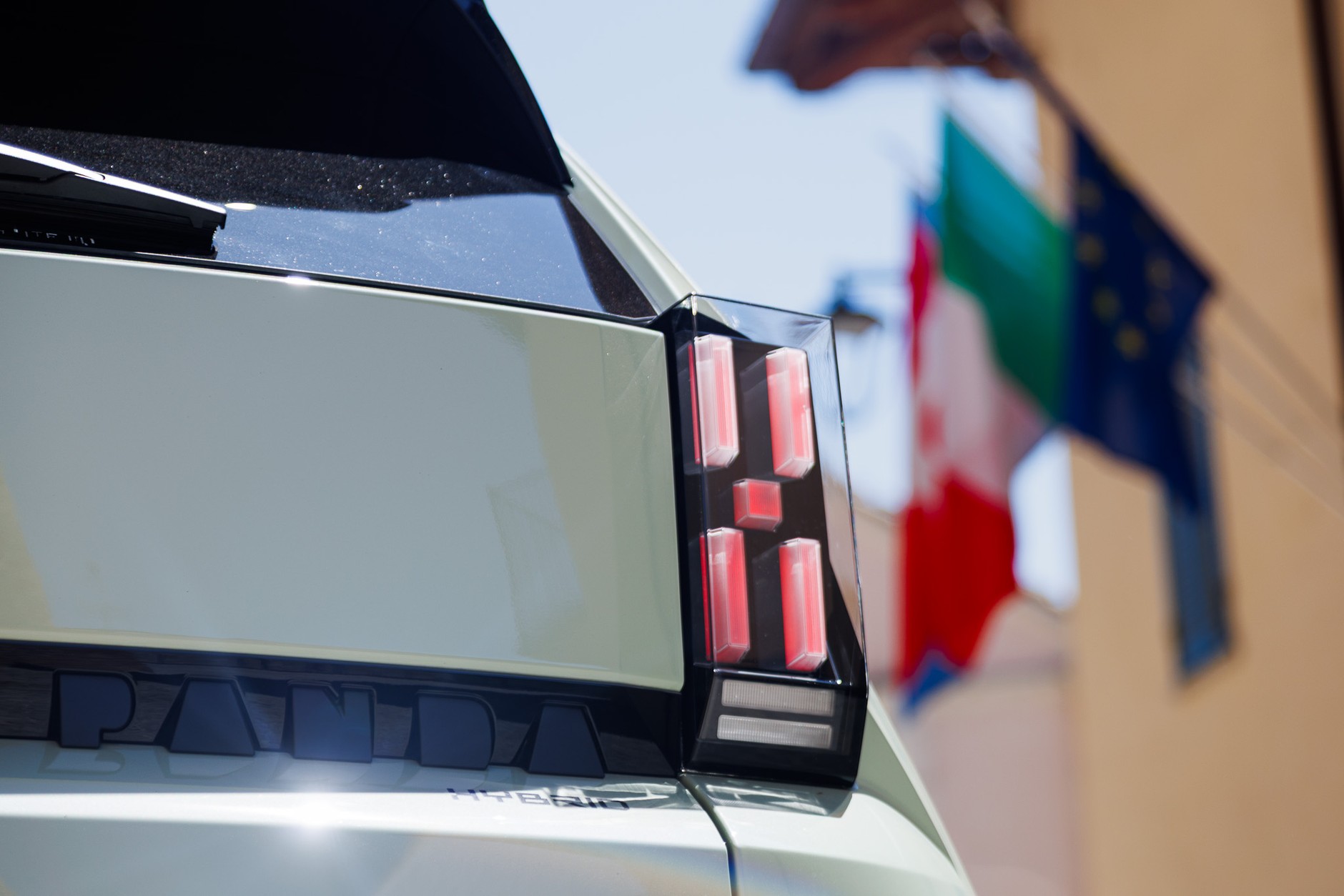 2025 Fiat Grande Panda Hybrid