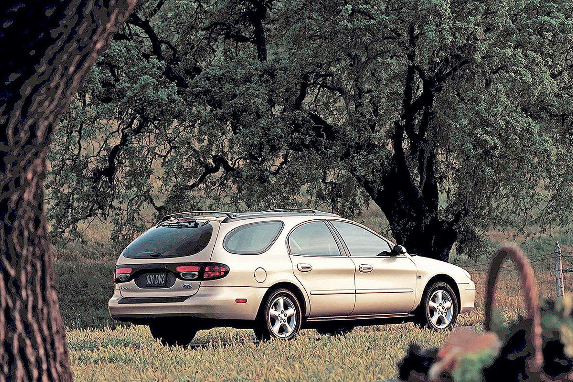 Ford Taurus