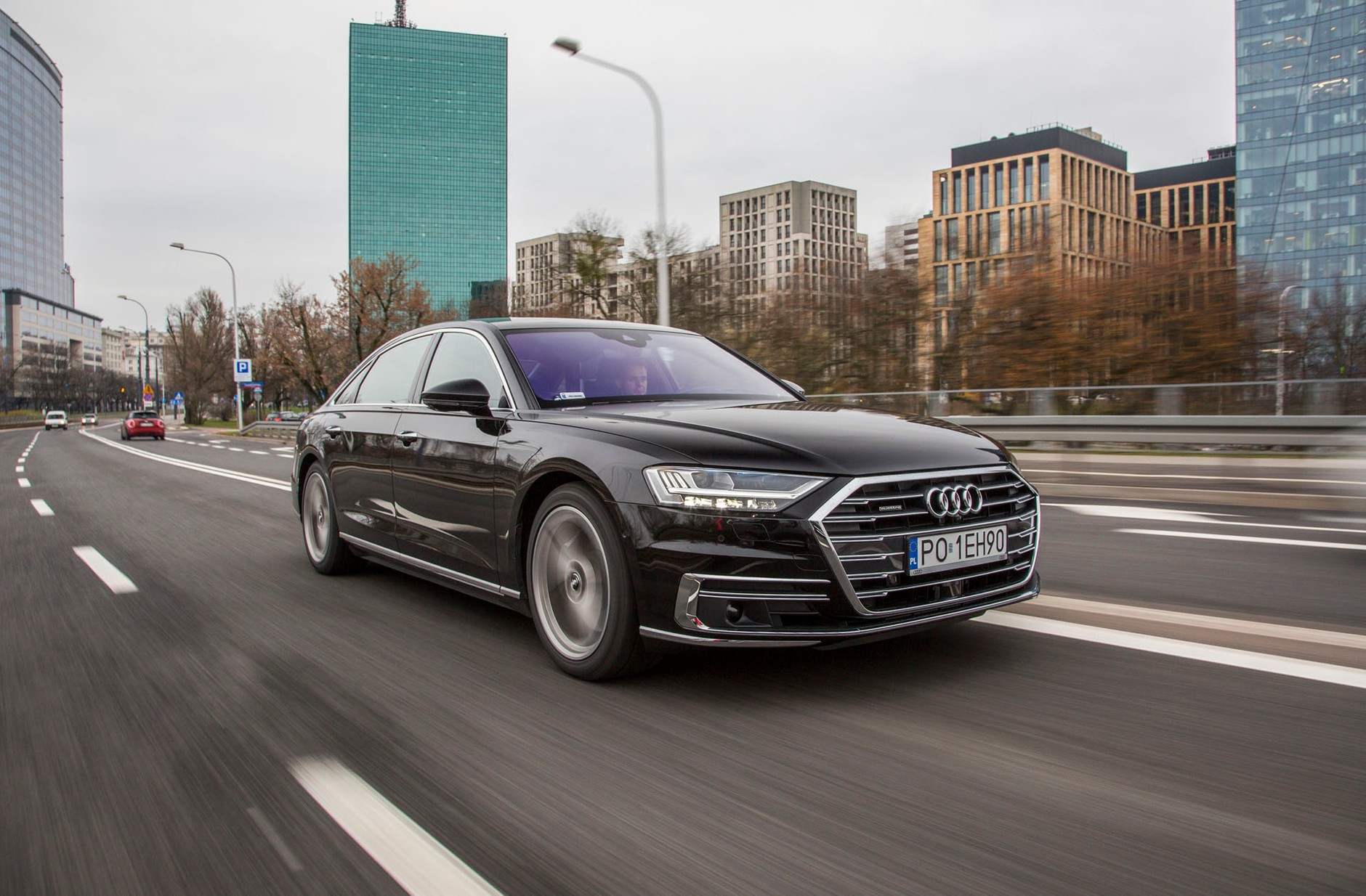 Audi A8 L 55 TFSI quattro - dotyk luksusu