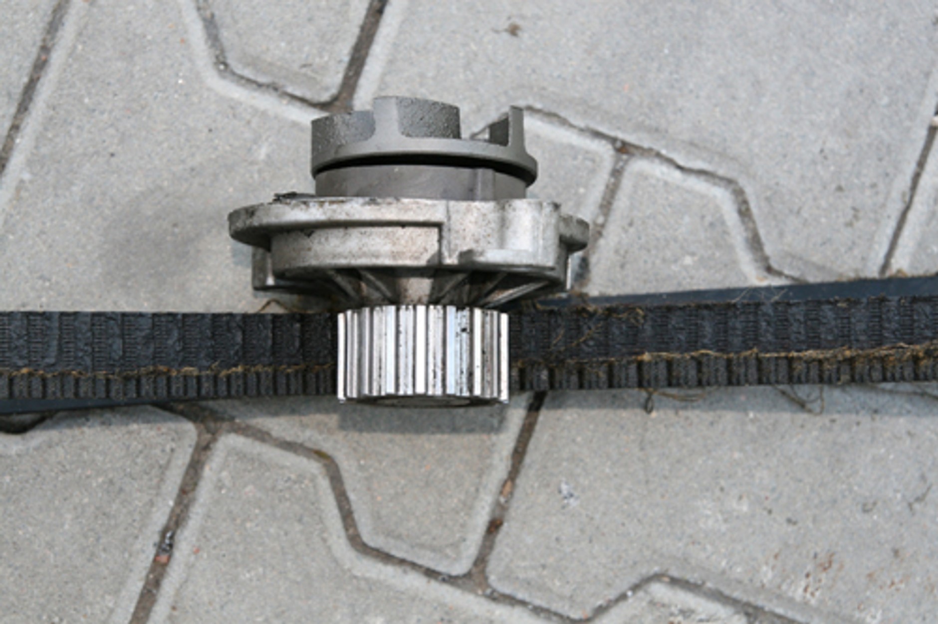 Pasek rozrządu - wymień zanim zniszczy silnik