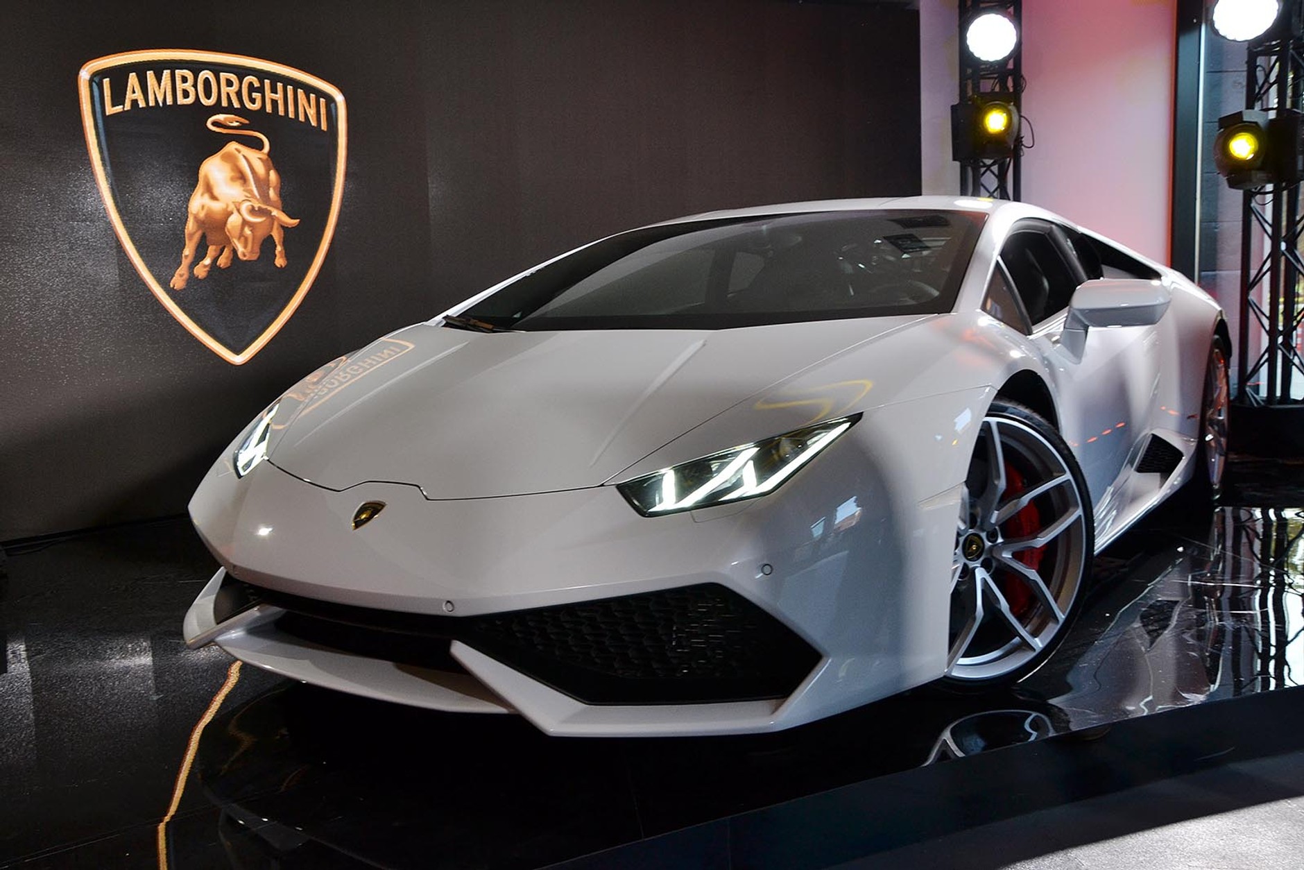 Lamborghini otwiera salon w Polsce