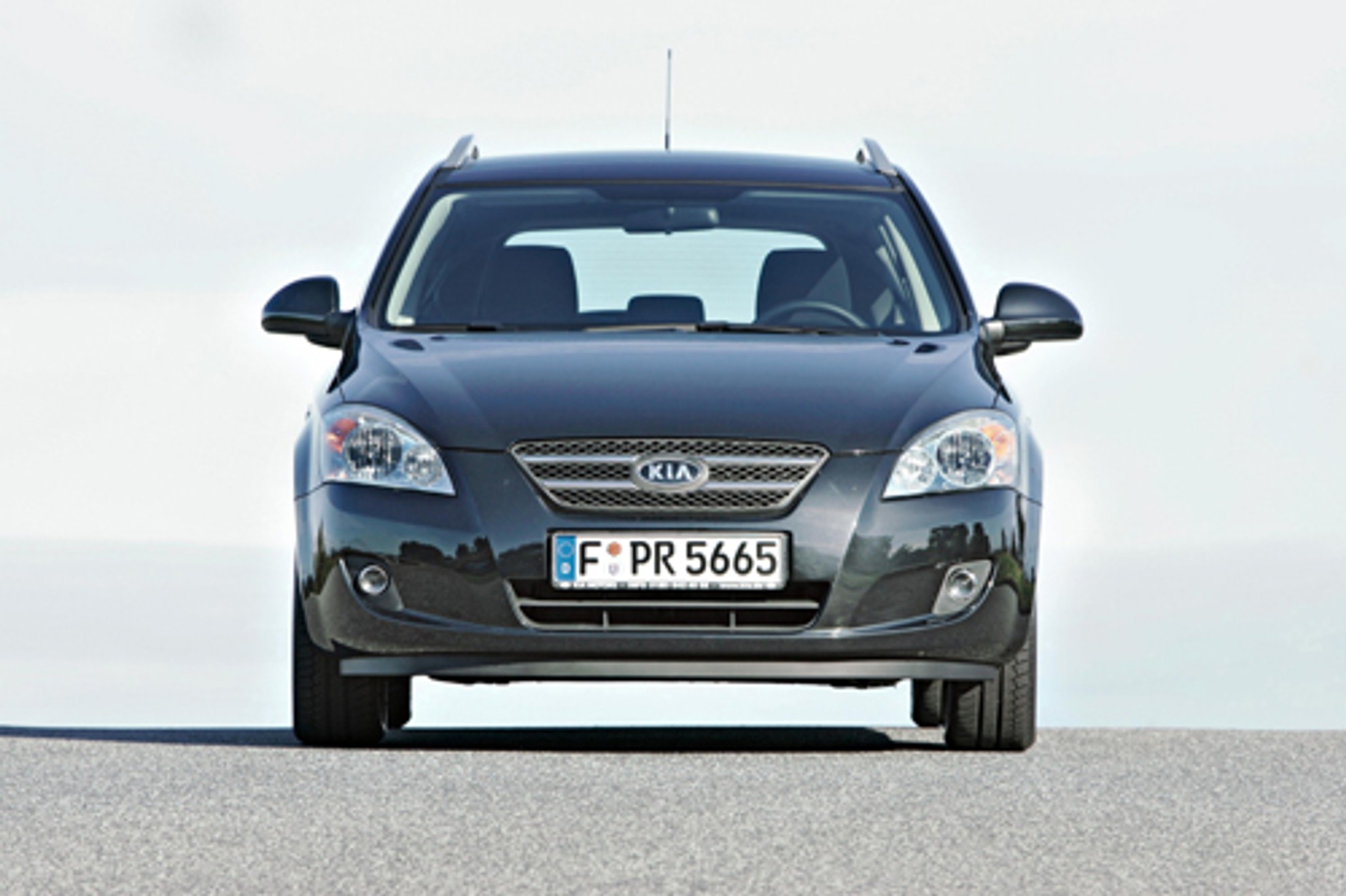 Kia ceed SW kontra VW Golf Variant - Czy ceed zostanie liderem?