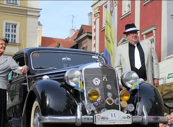 Rajd pojazdów zabytkowych w Poznaniu