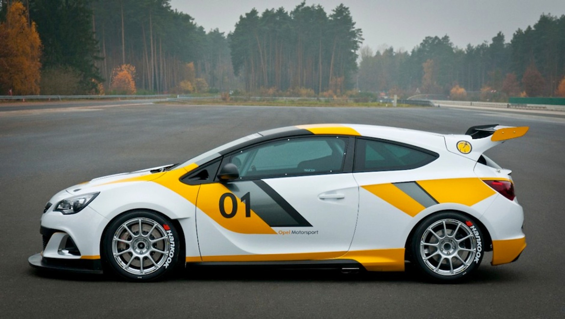 Opel stawia na sport