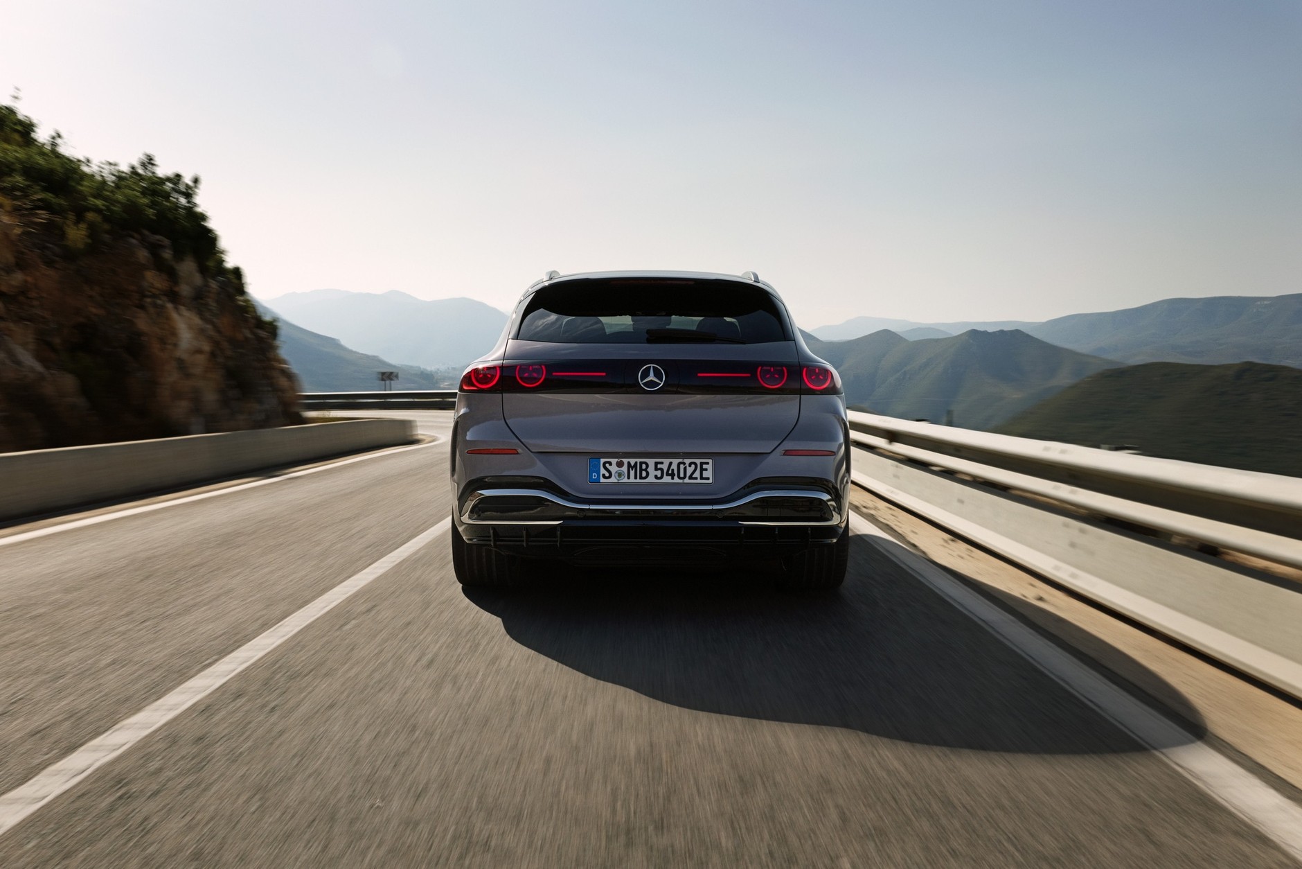 Elektryczny Mercedes-Benz GLC z technologią EQ