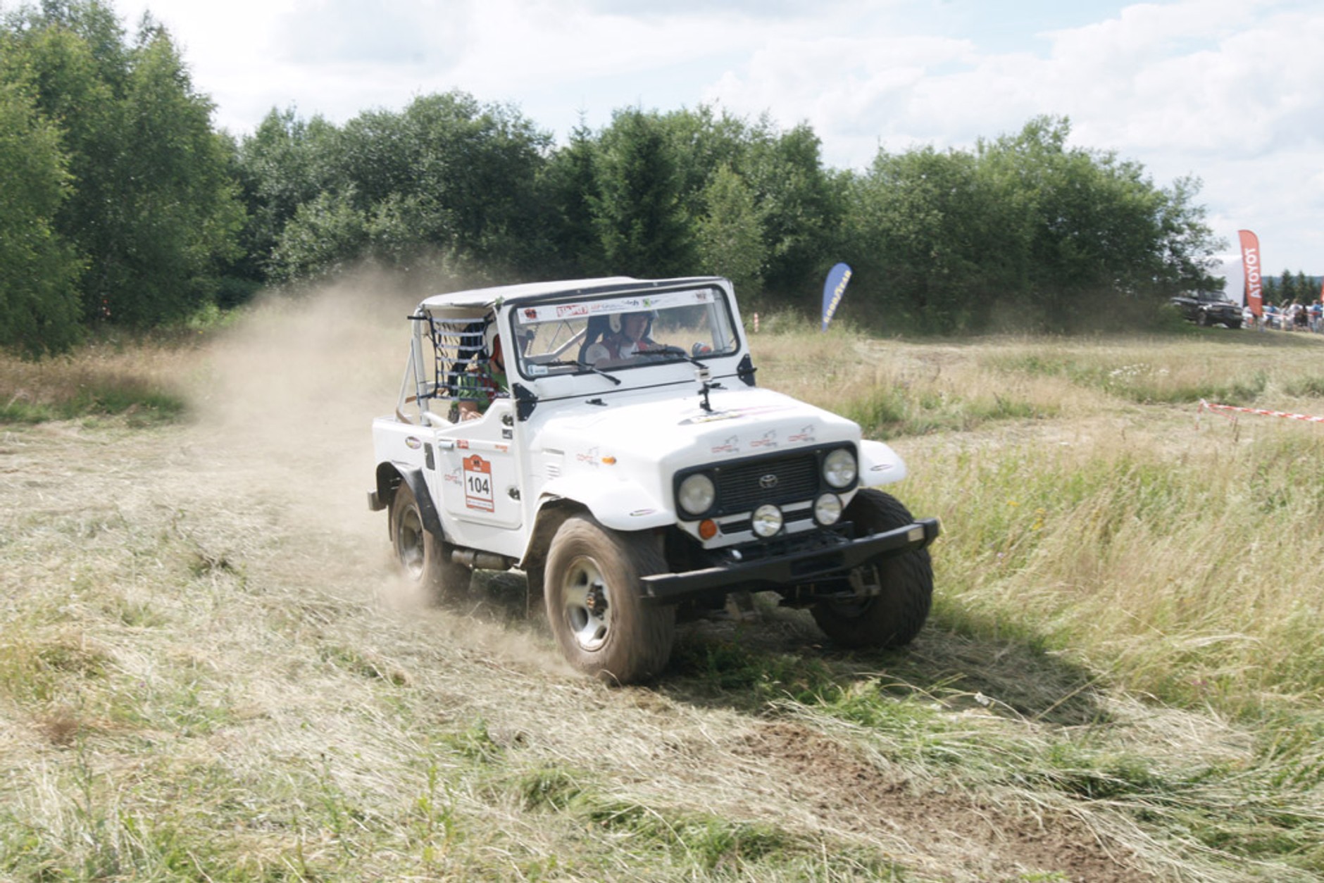 4x4 Family Adventure: rodzinny off-road w Sudetach