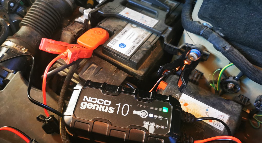Ładowarka mikroprocesorowa Noco Genius 10 z funkcją kompensacji temperatury